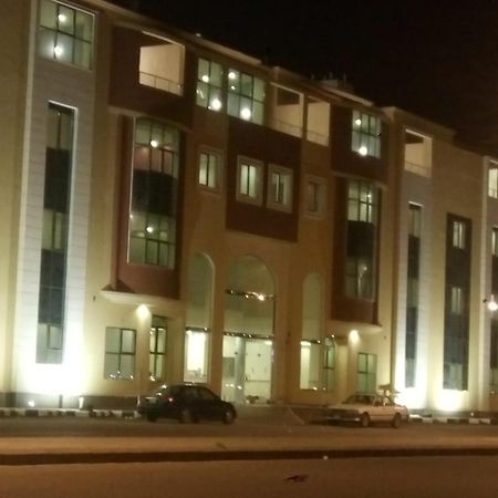 Pinetree Suites Hail Екстериор снимка